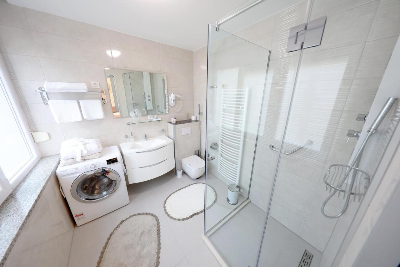 Rosita Deluxe Rooms Zadar Buitenkant foto
