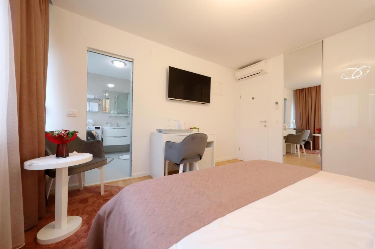 Rosita Deluxe Rooms Zadar Buitenkant foto