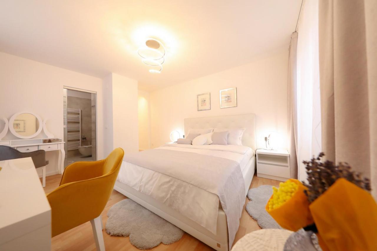 Rosita Deluxe Rooms Zadar Buitenkant foto